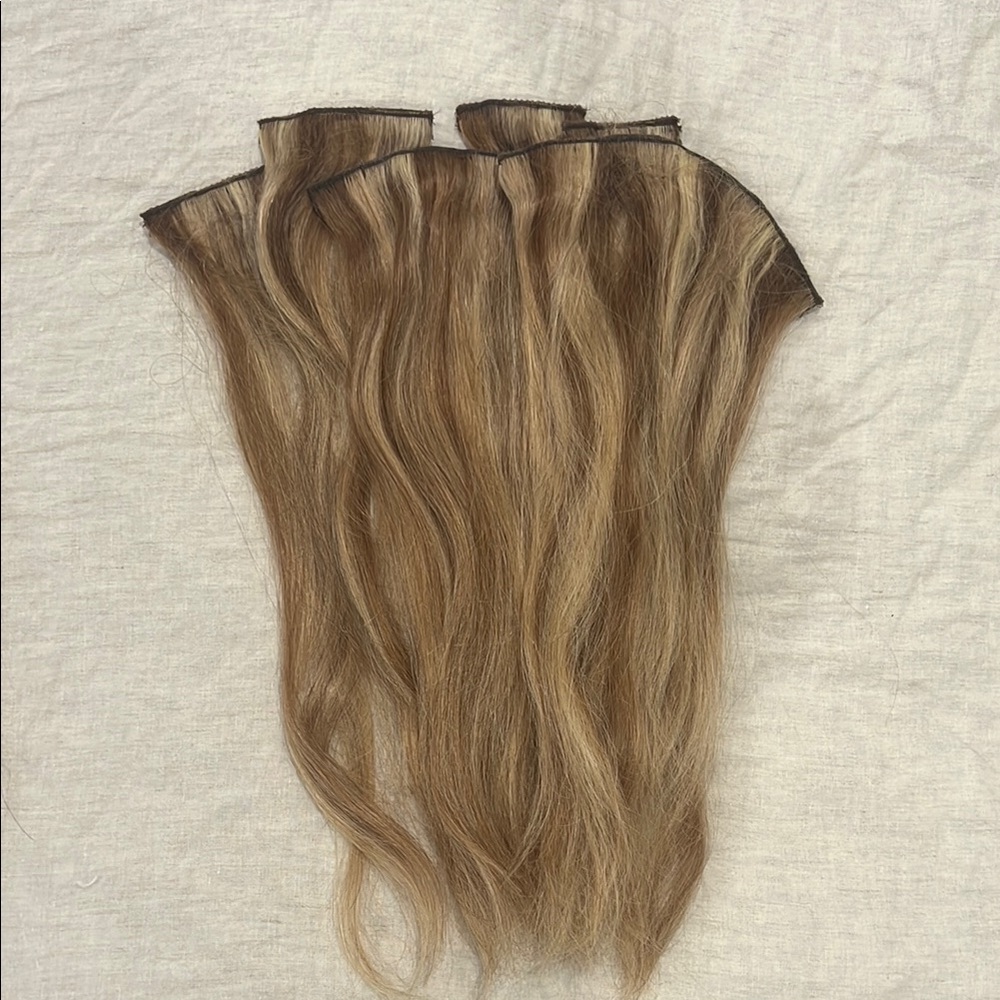 Natural light Brown / dark blonde clip on Hair Extensions